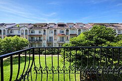 漢神百貨×北屯Costco中心點｜窗外草坪景觀別墅