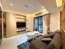 信實邸家｜市政101｜下樓到老虎城之七期小豪宅+車