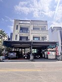 王爺壟商業區正黃金住店