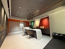 苗栗頭份｜昌隆廣場旁精美裝潢店面適百業