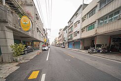 小港機場+捷運 稀有住三百坪建地