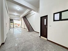 橋頭新市鎮⭐13米路⭐大空間透店