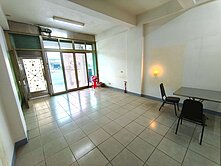 🍀專)近親水公園7-11旁店面透天🍀