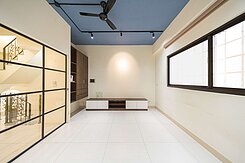 八擴美透天|走路到捷運|馬上到學校