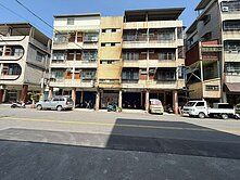 R3捷運/四改二房/三面採光大坪數公寓