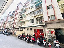 $214蘆洲總站孝親一樓8米巷寬門口方便停車