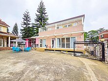 龍潭夢幻西班牙風情-馬廄民宿