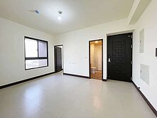 岡山頂潭皇家21期正三房衛浴開窗+平車