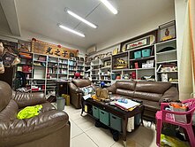 仁武澄觀路正路上面寬10米透天雙店面