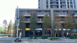 就是要賣！三多路近輕軌透天金店面+平車|喜歡直接談