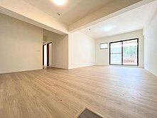 大里健康國宅/室內大坪數/一樓精美廈