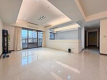 京都朝南景觀四房車*小巢希望團隊*李東達