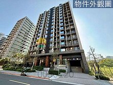 家樂福核心生活圈群祥泰淡海黃金軸線前景宅