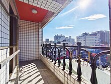 中興路麥當勞商圈低總價學區三房車位