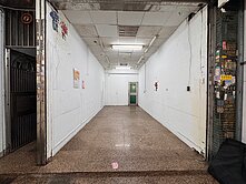 東區近三井前後臨路大樓價買透天金店面