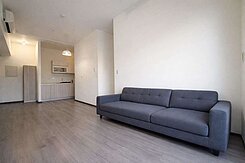 專任大里仁化商圈 6年屋 免千萬 三房超大平車戶