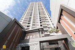 建工商圈輕軌捷運超高樓景觀4房平車