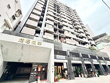 區公所站步行約5鐘|捷運楓華美宅+車|⭐中信小樹⭐