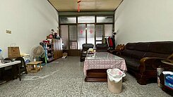 獨家新光特區臨路店面透天