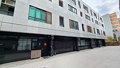 低於實價登錄賠售/成功商圈6.5米面寬雙車電梯別墅