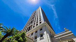 亞灣指標豪宅百立海洋帝寶全新高樓 附3 平車價另計