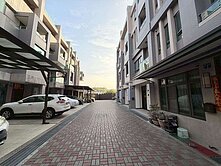 南投竹山~輕屋齡精緻裝潢送冷氣~雙車別墅