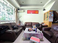 敦化公園旁別墅前后臨路