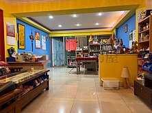 富貴名邸透天店面