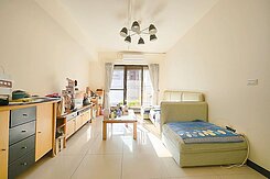 經國特區最低總價，開價就是實登，採光三房車