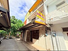 降價👍宜蘭酒廠旁~便宜~大面寬邊間透天👍