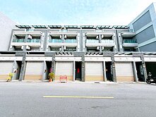 信實恬🍭大里德芳南路商圈❗️臨路四套車庫別墅