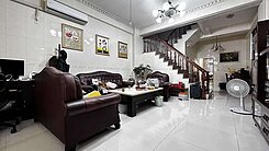 ⭐鳳甲商圈臨12米路⭐公園首排大地坪⭐傳統美車墅