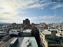 高樓景觀品臻璽精美三房車