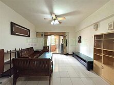 楠梓陽台進出大空間三房平車