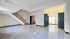 安南全新大地坪+農地電梯豪墅|住商琇萍