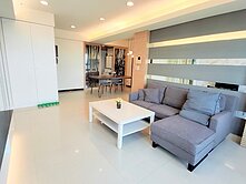 藍海帝國｜中科次頂樓三房平車