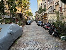 台南市東區南紡購物中心旁三面採光公寓