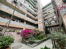 儒林傑第-大勇國小旁三房平車｜近美術園道