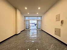 鄰空中鳳城正街三角窗翻修店住透天