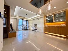 🫧【慶旺聚馥】邊間高樓景三面採光４房雙平車�