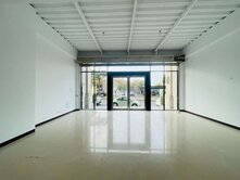 東區虎尾寮八米面寬超美店面