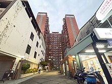 麥當勞正對面低總價3房+車位