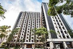 專任🦄日和花園稀有精裝3房車｜B2大車位