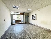 低於行情出價來談_正進德路臨路透店