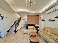 6房龍潭行政園區旁6房透天車庫方便停車首購換屋