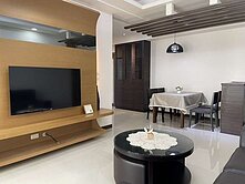 東區世界帝標免整理邊間2+1房平車