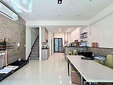 (專)永康龍中街｜輕齡雙車美墅~ 住商ㄚ偉