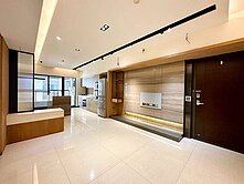 ★稀有巨蛋商圈★超漂亮美宅全屋裝潢配平車