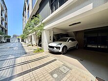 專任✨馥謙✨併排雙車輕屋齡透天✨高大特區