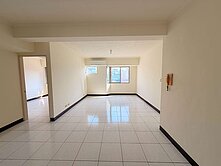 苓雅捷運車站旁採光四房平車